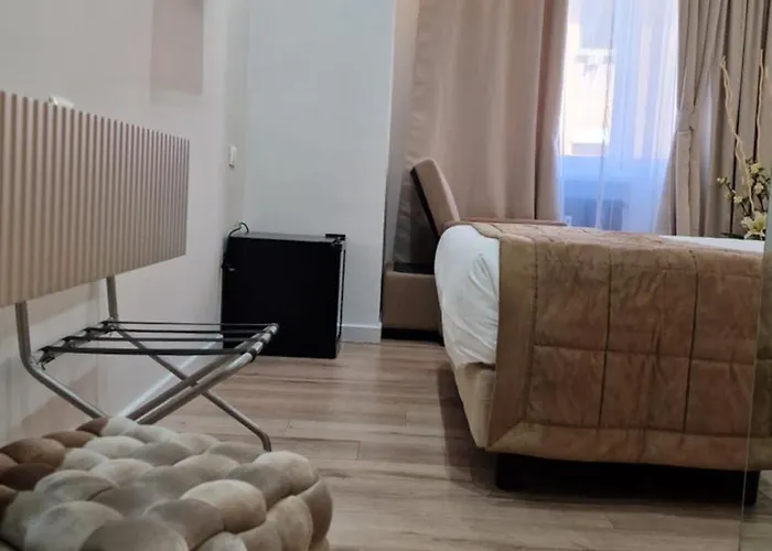 Oda ve Kahvaltı Living Roma