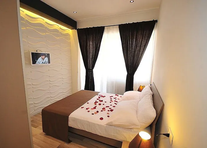 Living Oda ve Kahvaltı 3*